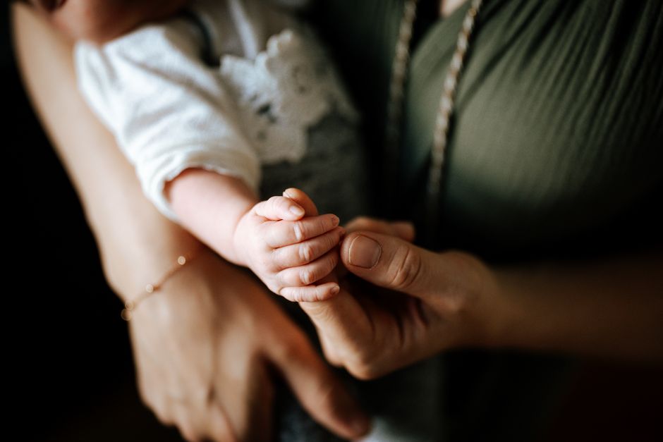 The Best Personalized Gifts for a Newborn