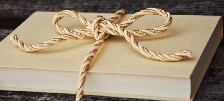 Gift Wrapping & Presentation Ideas for a Personalized Book
